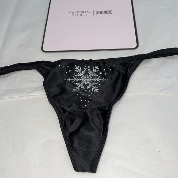 (L) Victoria's Secret Rhinestones Star VString Panty - Picture 6 of 14